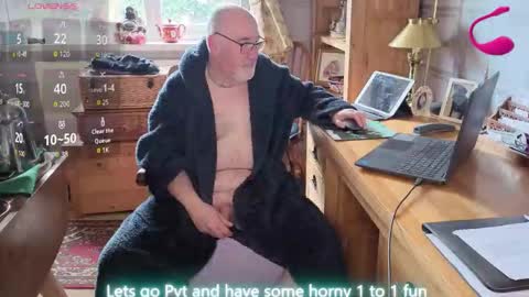 Adam online show from March 2026 09:15:02 AM