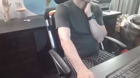 femdomsubby online show from January 2026 11:01:02 AM