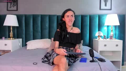 Snapshot of fenix_karoll chatting on February 2025 05:15:01 PM Karol online show from February 2025 05:15:01 PM