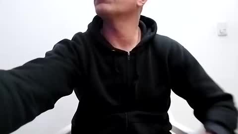 Fernando online show from November 2025 06:20:02 PM