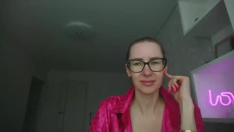 feraliss online show from April 2026 10:10:01 AM