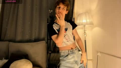 feralsyntax online show from April 2026 05:36:02 AM