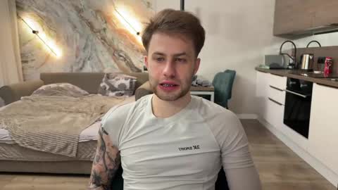 ferminlune online show from April 2026 09:27:01 PM