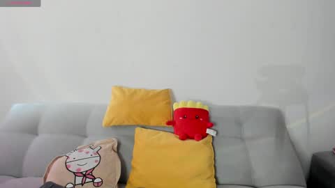 fernanda  online show from April 2026 02:58:02 PM