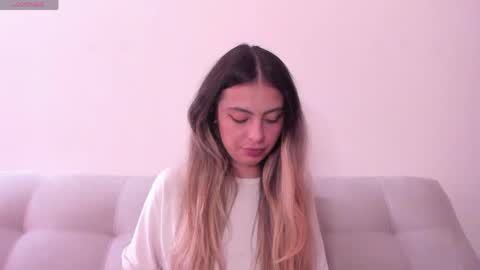 Snapshot of fernanda_aaa chatting on June 2026 04:45:01 PM fernanda online show from June 2026 04:45:01 PM
