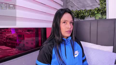 fernanda_liie_ online show from November 2025 11:43:02 AM