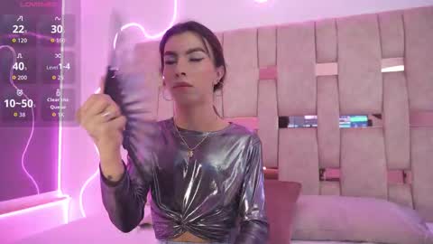 fernanda_thail_ online show from March 2026 07:40:01 PM
