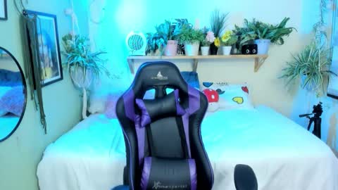 Fernanda Diaz online show from September 2025 04:41:02 PM