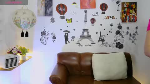 FernandaEloisa online show from February 2025 12:57:02 PM