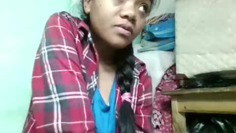 Snapshot of fetranialdy chatting on November 2025 04:43:02 AM fetranialdy online show from November 2025 04:43:02 AM