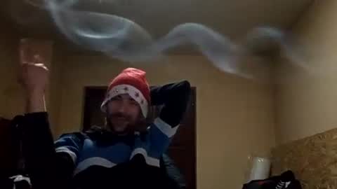 Snapshot of fffjj021 chatting on December 2024 10:56:01 PM Raised in 90s online show from December 2024 10:56:01 PM