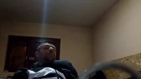 Snapshot of fffjj021 chatting on December 2024 11:51:01 PM Raised in 90s online show from December 2024 11:51:01 PM