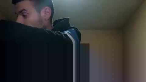 Snapshot of fffjj021 chatting on December 2024 12:56:01 AM Raised in 90s online show from December 2024 12:56:01 AM