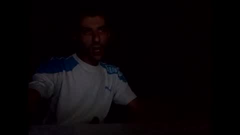 Snapshot of fffjj021 chatting on November 2025 09:50:02 PM Raised in 90s online show from November 2025 09:50:02 PM