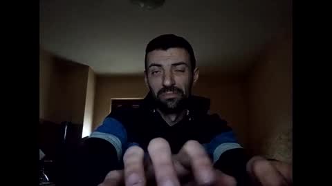 Snapshot of fffjj021 chatting on November 2025 08:57:02 AM Raised in 90s online show from November 2025 08:57:02 AM