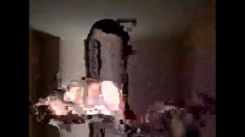 Snapshot of fffjj021 chatting on November 2025 09:24:01 AM Raised in 90s online show from November 2025 09:24:01 AM