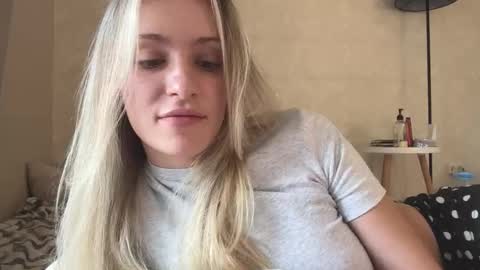 Lisa online show from September 2025 09:00:02 AM