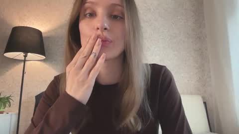 Lisa online show from February 2026 07:57:02 AM