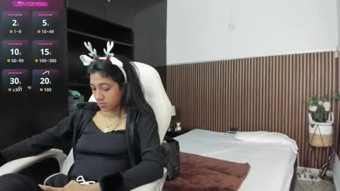 Snapshot of ffreyja_ chatting on December 2025 05:30:01 PM Freyja online show from December 2025 05:30:01 PM