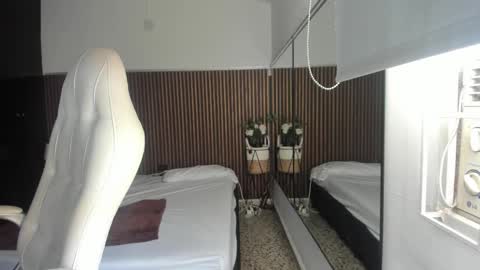 Snapshot of ffreyja_ chatting on December 2025 04:38:01 PM Freyja online show from December 2025 04:38:01 PM