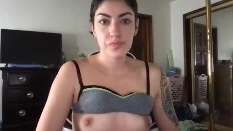 fgsammie online show from October 2025 08:54:02 PM