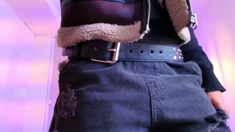 Snapshot of fieramadame chatting on November 2025 11:43:02 AM online show from November 2025 11:43:02 AM