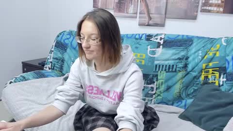 Mary online show from January 2025 11:43:02 AM