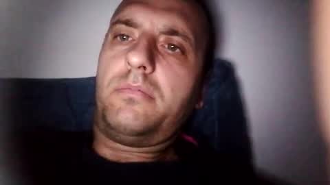 Snapshot of figonik chatting on January 2025 04:17:02 AM Nick online show from January 2025 04:17:02 AM