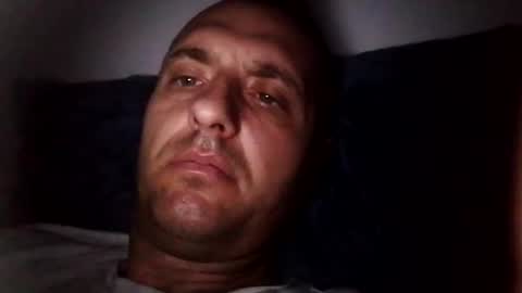 Snapshot of figonik chatting on January 2025 04:10:02 AM Nick online show from January 2025 04:10:02 AM