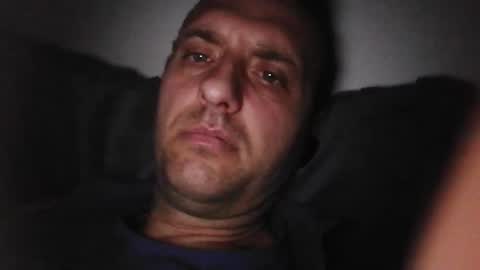 Snapshot of figonik chatting on February 2025 04:27:02 AM Nick online show from February 2025 04:27:02 AM