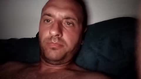 Snapshot of figonik chatting on September 2025 07:37:01 PM Nick online show from September 2025 07:37:01 PM