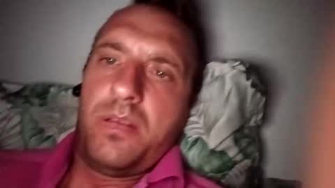 Snapshot of figonik chatting on October 2025 07:34:01 PM Nick online show from October 2025 07:34:01 PM