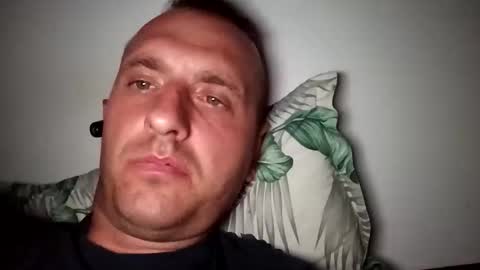 Snapshot of figonik chatting on October 2025 07:34:01 PM Nick online show from October 2025 07:34:01 PM