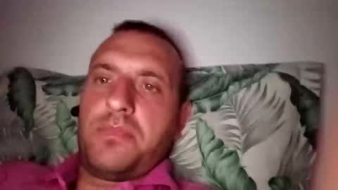 Snapshot of figonik chatting on October 2025 06:40:01 PM Nick online show from October 2025 06:40:01 PM