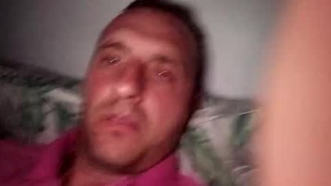 Snapshot of figonik chatting on October 2025 07:43:01 PM Nick online show from October 2025 07:43:01 PM