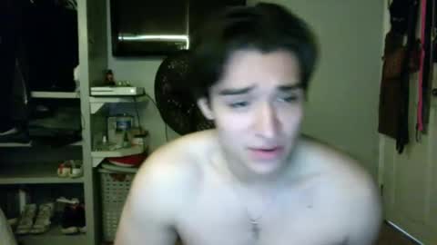 figueroa081106 online show from December 2025 12:30:01 AM