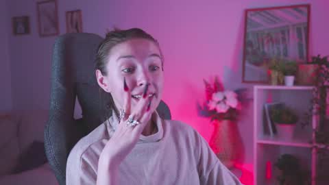 Snapshot of filipinaadams chatting on December 2024 03:04:01 PM cap and Lana  online show from December 2024 03:04:01 PM