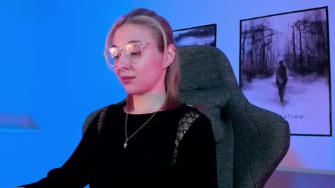 Snapshot of filipinaadams chatting on March 2025 02:41:02 AM cap and Lana  online show from March 2025 02:41:02 AM