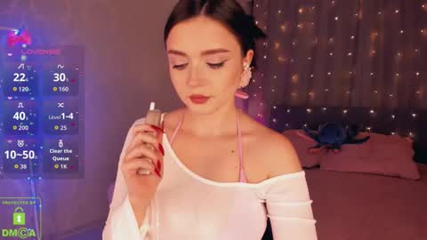 Snapshot of filister666 chatting on October 2025 09:52:01 PM LEEN online show from October 2025 09:52:01 PM