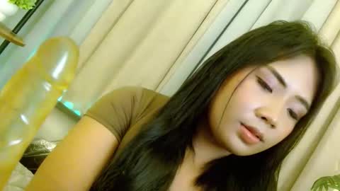 Cassandra Madrigal online show from April 2026 05:50:02 PM