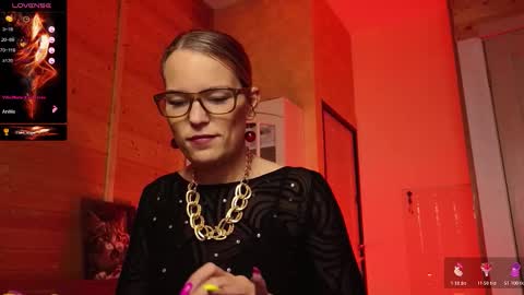 Lady online show from January 2026 05:40:01 PM