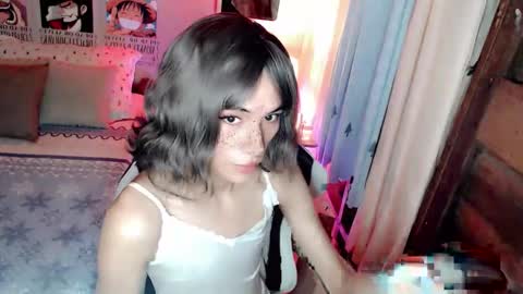 fineboii_rey18 online show from February 2026 06:23:01 AM