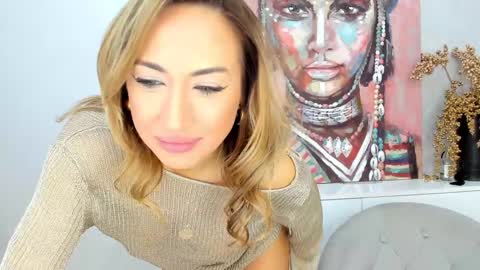 Snapshot of finestchantilly chatting on February 2025 05:56:02 PM FinestChantilly online show from February 2025 05:56:02 PM