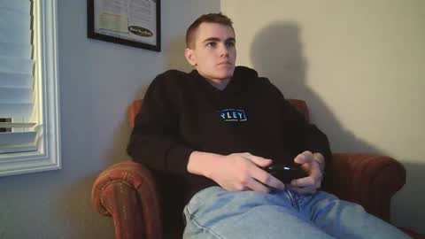 Snapshot of finnabun33 chatting on January 2025 01:17:01 AM Jake I am Bicurious online show from January 2025 01:17:01 AM