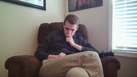 Snapshot of finnabun33 chatting on November 2025 06:40:02 PM Jake I am Bicurious online show from November 2025 06:40:02 PM