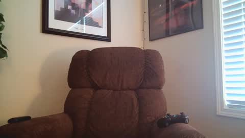 Snapshot of finnabun33 chatting on November 2025 07:46:02 PM Jake I am Bicurious online show from November 2025 07:46:02 PM