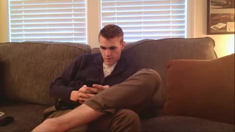 Snapshot of finnabun33 chatting on December 2025 09:30:01 PM Jake I am Bicurious online show from December 2025 09:30:01 PM