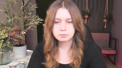 fiora online show from November 2025 07:07:01 AM