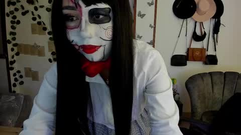 Snapshot of fiore_sanz chatting on October 2025 03:09:02 AM online show from October 2025 03:09:02 AM