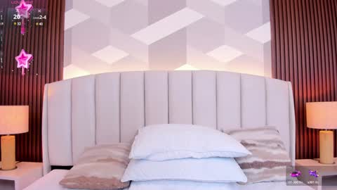 Catherine Lynn online show from December 2024 08:06:02 PM